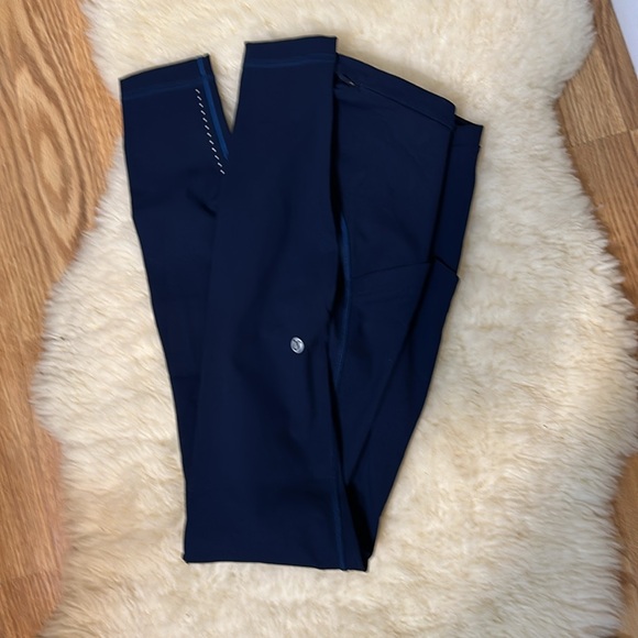 Lululemon leggings - Picture 1 of 5